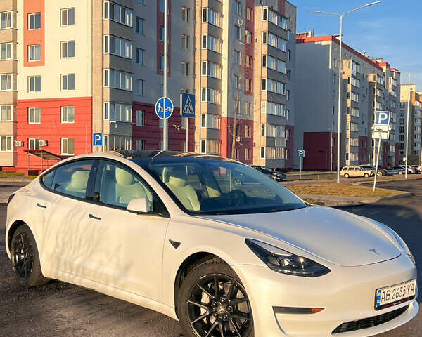 Белый Тесла Модель 3, объемом двигателя 0 л и пробегом 53 тыс. км за 18500 $, фото 1 на Automoto.ua