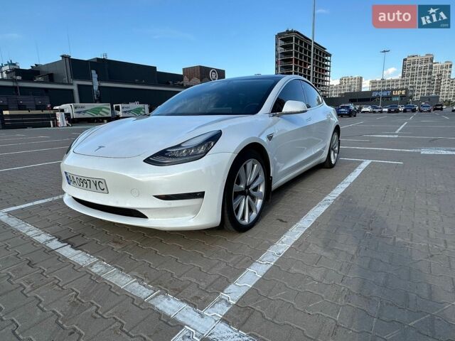 Белый Тесла Модель 3, объемом двигателя 0 л и пробегом 189 тыс. км за 17500 $, фото 4 на Automoto.ua