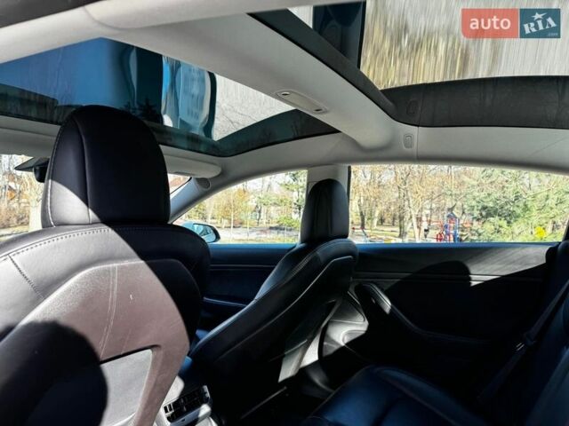 Белый Тесла Модель 3, объемом двигателя 0 л и пробегом 162 тыс. км за 18690 $, фото 16 на Automoto.ua