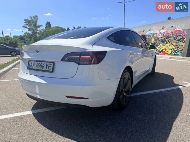 Білий Тесла Модель 3, об'ємом двигуна 0 л та пробігом 116 тис. км за 19500 $, фото 8 на Automoto.ua
