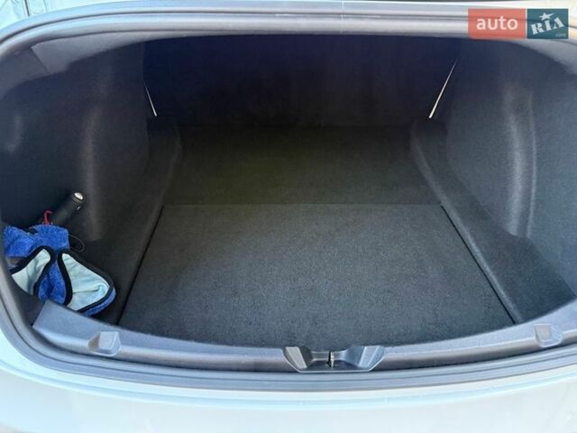 Белый Тесла Модель 3, объемом двигателя 0 л и пробегом 105 тыс. км за 21300 $, фото 22 на Automoto.ua