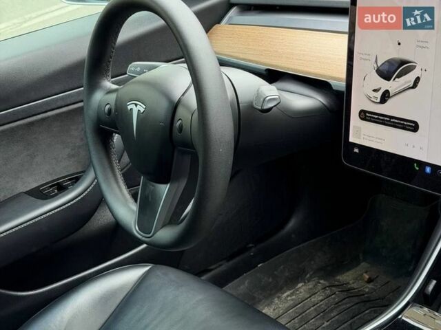 Белый Тесла Модель 3, объемом двигателя 0 л и пробегом 21 тыс. км за 17200 $, фото 3 на Automoto.ua