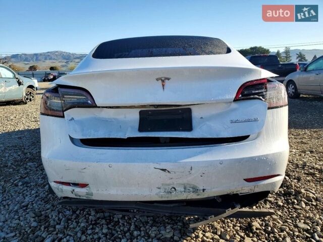 Білий Тесла Модель 3, об'ємом двигуна 0 л та пробігом 81 тис. км за 4500 $, фото 7 на Automoto.ua