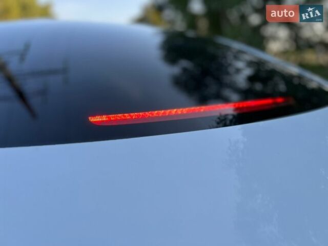 Білий Тесла Модель 3, об'ємом двигуна 0 л та пробігом 20 тис. км за 18200 $, фото 30 на Automoto.ua