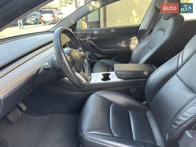 Белый Тесла Модель 3, объемом двигателя 0 л и пробегом 99 тыс. км за 23000 $, фото 20 на Automoto.ua