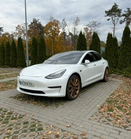 Білий Тесла Модель 3, об'ємом двигуна 0 л та пробігом 58 тис. км за 18800 $, фото 10 на Automoto.ua