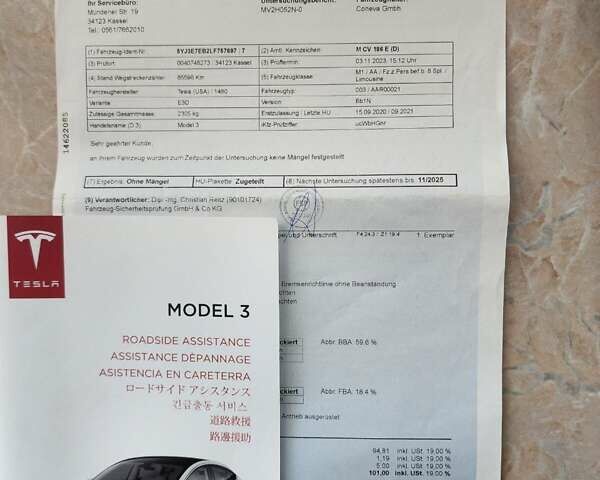 Білий Тесла Модель 3, об'ємом двигуна 0 л та пробігом 97 тис. км за 22600 $, фото 30 на Automoto.ua
