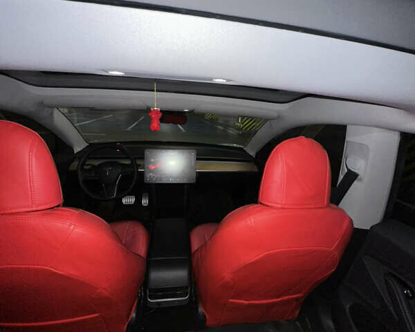 Білий Тесла Модель 3, об'ємом двигуна 0 л та пробігом 116 тис. км за 18500 $, фото 8 на Automoto.ua