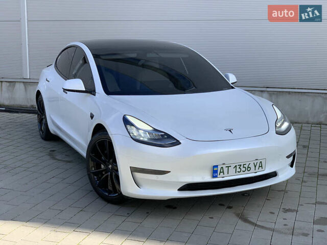 Тесла Модель 3 2020 у Івано-Франківську на Automoto.ua Білий Тесла Модель 3, об'ємом двигуна 0 л та пробігом 145 тис. км за 14850 $, фото 8 на Automoto.ua