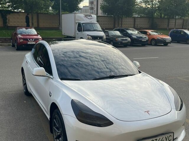 Білий Тесла Модель 3, об'ємом двигуна 0 л та пробігом 59 тис. км за 17500 $, фото 13 на Automoto.ua