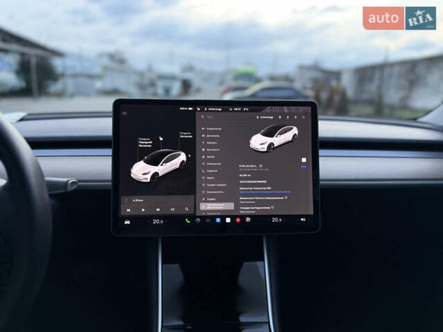 Білий Тесла Модель 3, об'ємом двигуна 0 л та пробігом 84 тис. км за 20500 $, фото 10 на Automoto.ua