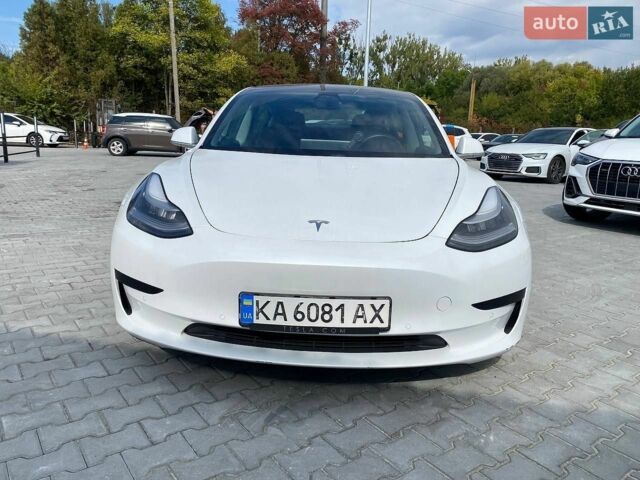 Білий Тесла Модель 3, об'ємом двигуна 0 л та пробігом 182 тис. км за 15900 $, фото 1 на Automoto.ua