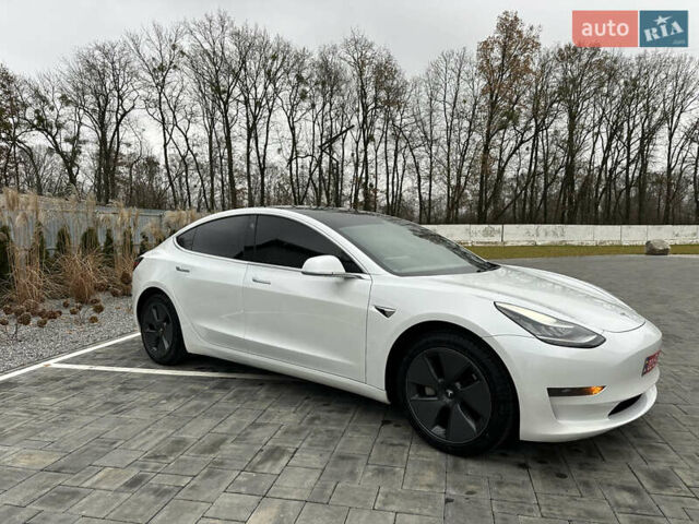 Білий Тесла Модель 3, об'ємом двигуна 0 л та пробігом 96 тис. км за 16100 $, фото 13 на Automoto.ua