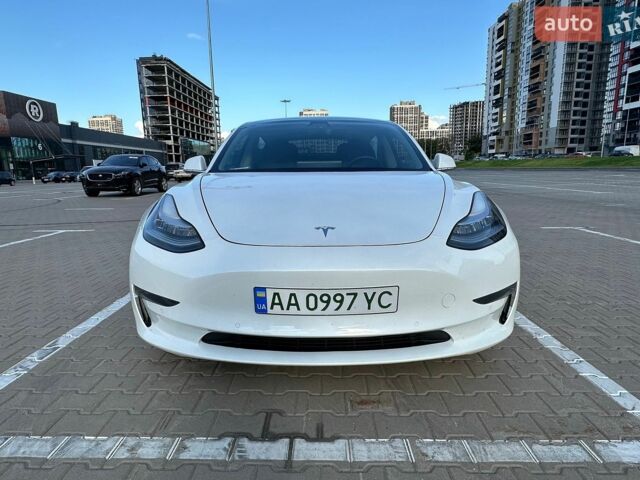 Белый Тесла Модель 3, объемом двигателя 0 л и пробегом 189 тыс. км за 17500 $, фото 2 на Automoto.ua