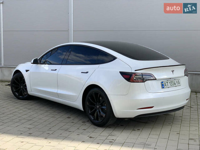 Тесла Модель 3 2020 у Івано-Франківську на Automoto.ua Білий Тесла Модель 3, об'ємом двигуна 0 л та пробігом 145 тис. км за 14850 $, фото 66 на Automoto.ua