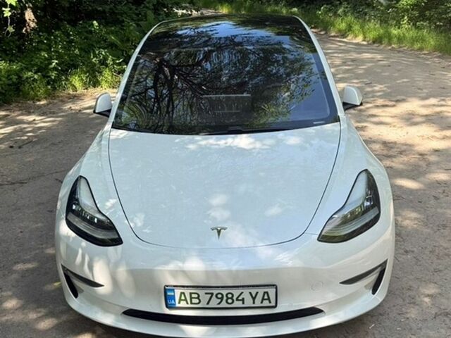 Білий Тесла Модель 3, об'ємом двигуна 0 л та пробігом 153 тис. км за 17000 $, фото 7 на Automoto.ua