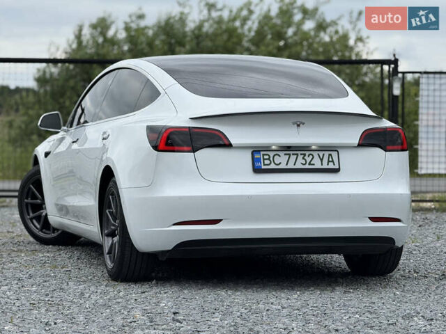 Білий Тесла Модель 3, об'ємом двигуна 0 л та пробігом 120 тис. км за 17500 $, фото 21 на Automoto.ua