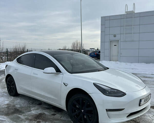 Білий Тесла Модель 3, об'ємом двигуна 0 л та пробігом 79 тис. км за 16200 $, фото 8 на Automoto.ua