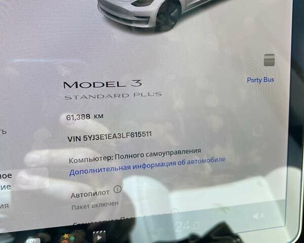 Белый Тесла Модель 3, объемом двигателя 0 л и пробегом 72 тыс. км за 27000 $, фото 13 на Automoto.ua