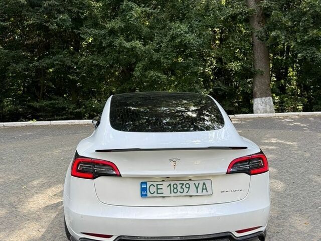 Белый Тесла Модель 3, объемом двигателя 0 л и пробегом 115 тыс. км за 16700 $, фото 4 на Automoto.ua