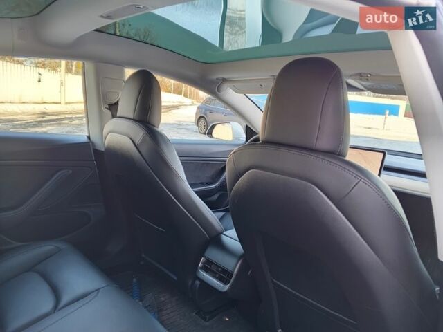 Белый Тесла Модель 3, объемом двигателя 0 л и пробегом 192 тыс. км за 17799 $, фото 14 на Automoto.ua