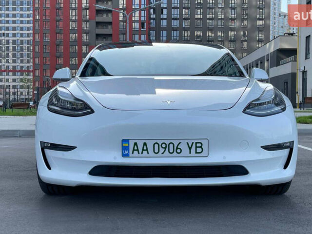 Білий Тесла Модель 3, об'ємом двигуна 0 л та пробігом 96 тис. км за 22000 $, фото 6 на Automoto.ua