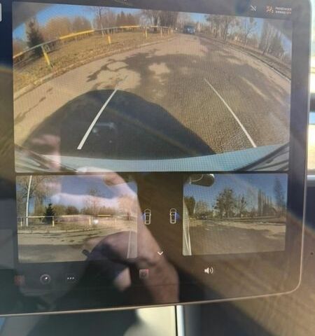 Белый Тесла Модель 3, объемом двигателя 0 л и пробегом 82 тыс. км за 16500 $, фото 8 на Automoto.ua