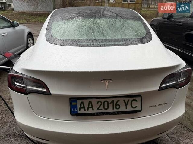 Білий Тесла Модель 3, об'ємом двигуна 0 л та пробігом 58 тис. км за 23000 $, фото 12 на Automoto.ua