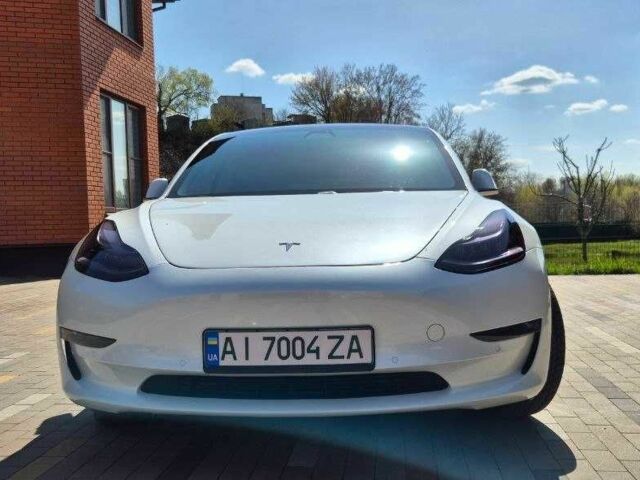 Білий Тесла Модель 3, об'ємом двигуна 0 л та пробігом 50 тис. км за 20674 $, фото 1 на Automoto.ua