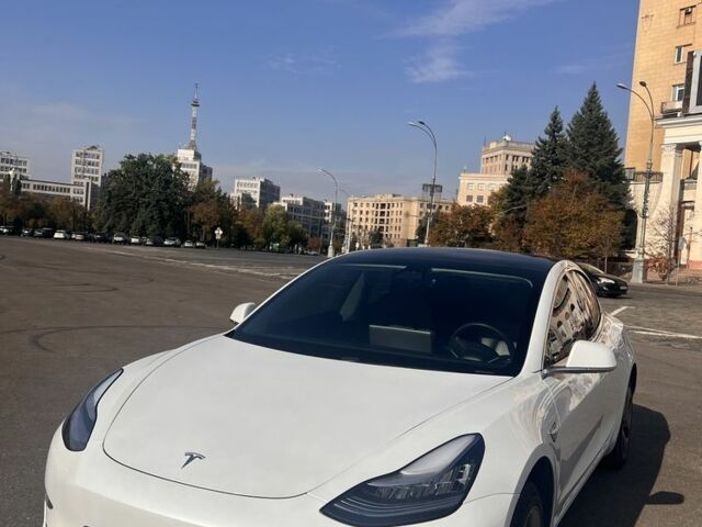 Білий Тесла Модель 3, об'ємом двигуна 0 л та пробігом 83 тис. км за 21000 $, фото 17 на Automoto.ua