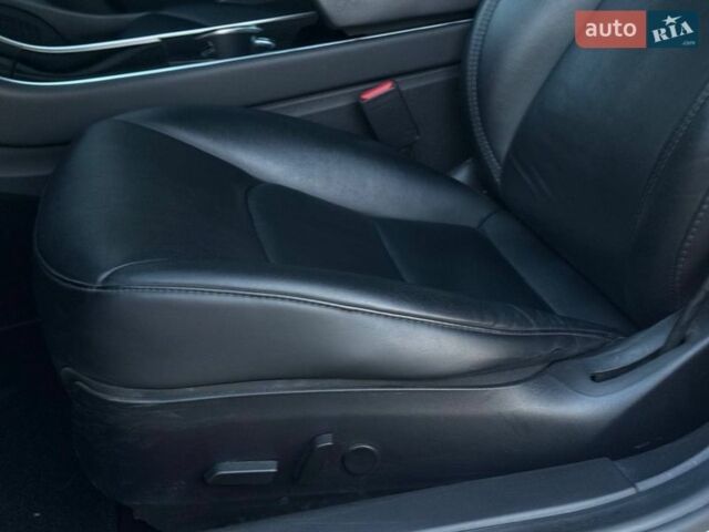 Белый Тесла Модель 3, объемом двигателя 0 л и пробегом 84 тыс. км за 15500 $, фото 21 на Automoto.ua