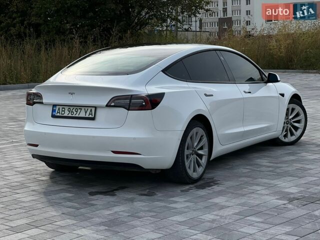 Білий Тесла Модель 3, об'ємом двигуна 0 л та пробігом 81 тис. км за 16500 $, фото 22 на Automoto.ua