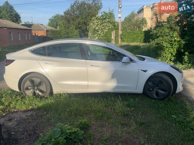 Білий Тесла Модель 3, об'ємом двигуна 0 л та пробігом 75 тис. км за 19950 $, фото 28 на Automoto.ua