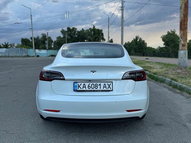 Білий Тесла Модель 3, об'ємом двигуна 0 л та пробігом 181 тис. км за 15000 $, фото 2 на Automoto.ua