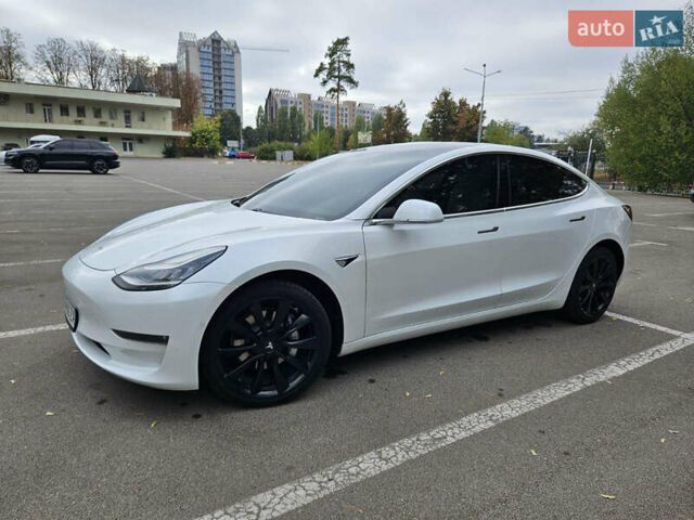 Білий Тесла Модель 3, об'ємом двигуна 0 л та пробігом 113 тис. км за 19500 $, фото 9 на Automoto.ua