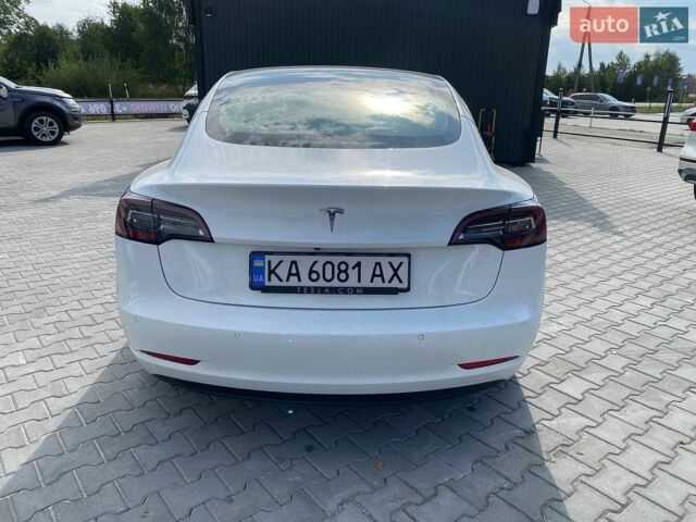 Білий Тесла Модель 3, об'ємом двигуна 0 л та пробігом 182 тис. км за 15900 $, фото 5 на Automoto.ua