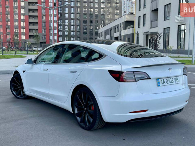 Білий Тесла Модель 3, об'ємом двигуна 0 л та пробігом 96 тис. км за 22000 $, фото 21 на Automoto.ua