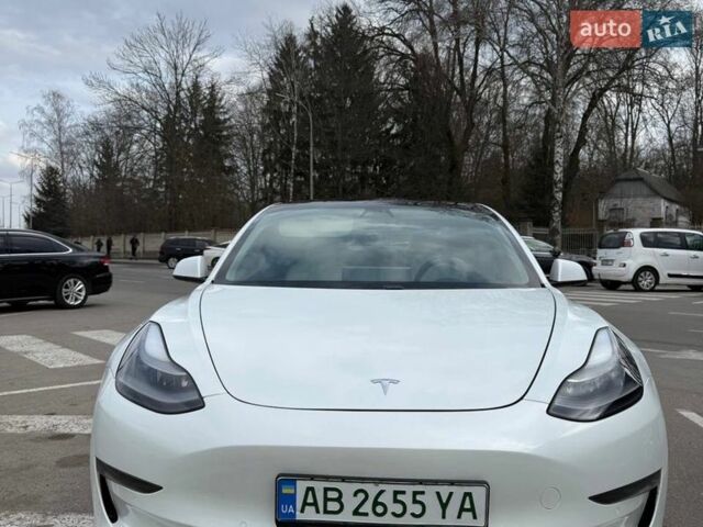 Белый Тесла Модель 3, объемом двигателя 0 л и пробегом 68 тыс. км за 17300 $, фото 1 на Automoto.ua