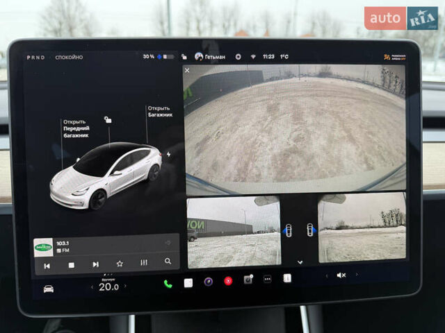 Белый Тесла Модель 3, объемом двигателя 0 л и пробегом 227 тыс. км за 14000 $, фото 19 на Automoto.ua