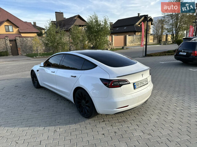Белый Тесла Модель 3, объемом двигателя 0 л и пробегом 77 тыс. км за 28999 $, фото 19 на Automoto.ua