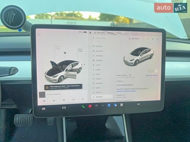 Білий Тесла Модель 3, об'ємом двигуна 0 л та пробігом 92 тис. км за 5000 $, фото 7 на Automoto.ua