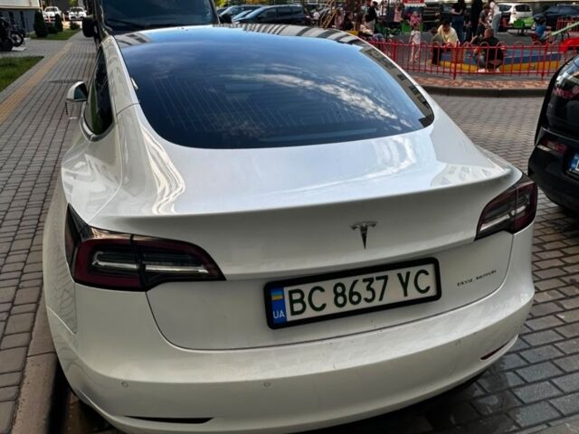 Білий Тесла Модель 3, об'ємом двигуна 82 л та пробігом 120 тис. км за 17800 $, фото 3 на Automoto.ua