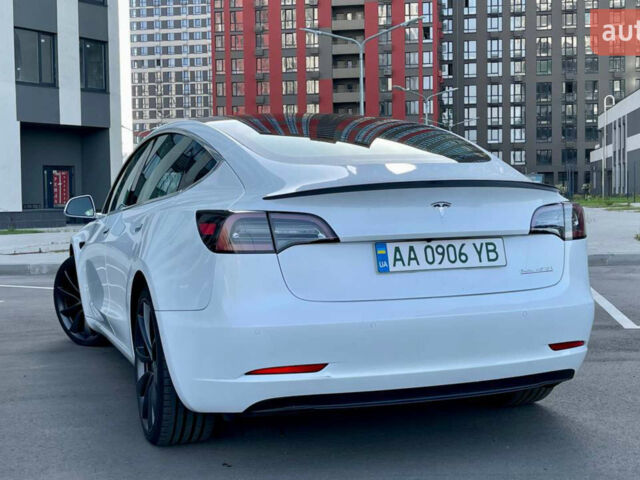 Білий Тесла Модель 3, об'ємом двигуна 0 л та пробігом 96 тис. км за 22000 $, фото 23 на Automoto.ua
