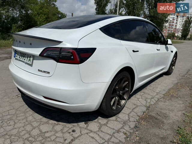 Тесла Модель 3 2020 у Кременчуге на Automoto.ua Білий Тесла Модель 3, об'ємом двигуна 0 л та пробігом 80 тис. км за 18000 $, фото 4 на Automoto.ua