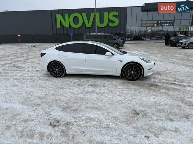 Белый Тесла Модель 3, объемом двигателя 0 л и пробегом 227 тыс. км за 14000 $, фото 5 на Automoto.ua