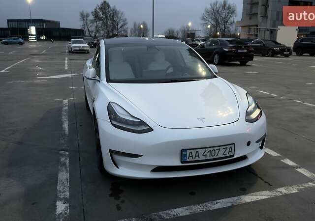 Білий Тесла Модель 3, об'ємом двигуна 0 л та пробігом 160 тис. км за 16000 $, фото 9 на Automoto.ua