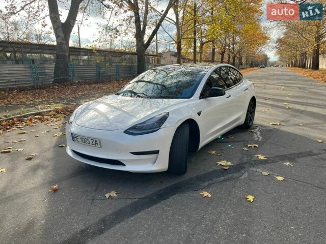 Білий Тесла Модель 3, об'ємом двигуна 0 л та пробігом 210 тис. км за 15990 $, фото 11 на Automoto.ua