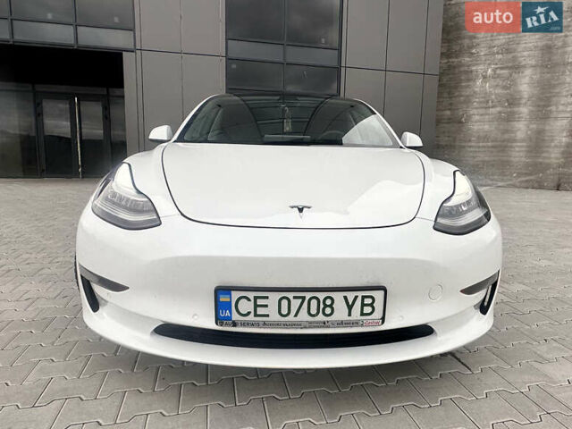 Білий Тесла Модель 3, об'ємом двигуна 0 л та пробігом 80 тис. км за 17100 $, фото 1 на Automoto.ua