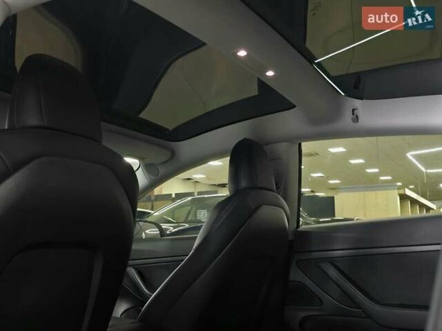 Білий Тесла Модель 3, об'ємом двигуна 0 л та пробігом 218 тис. км за 18499 $, фото 16 на Automoto.ua
