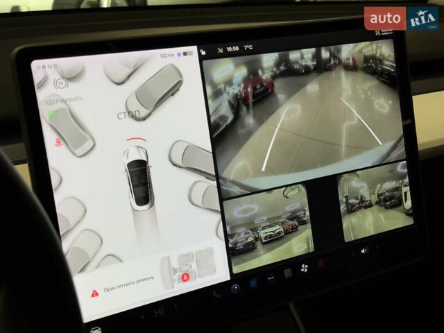 Белый Тесла Модель 3, объемом двигателя 0 л и пробегом 83 тыс. км за 15999 $, фото 32 на Automoto.ua